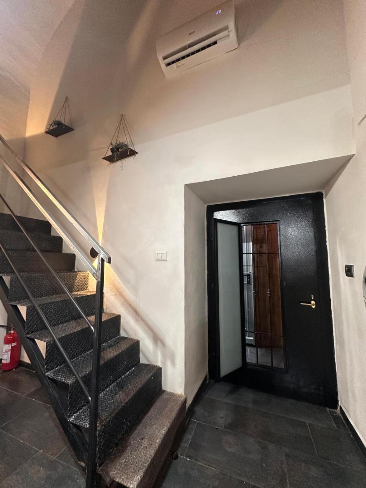 Industrial Annare Apartment Наполи Екстериор снимка