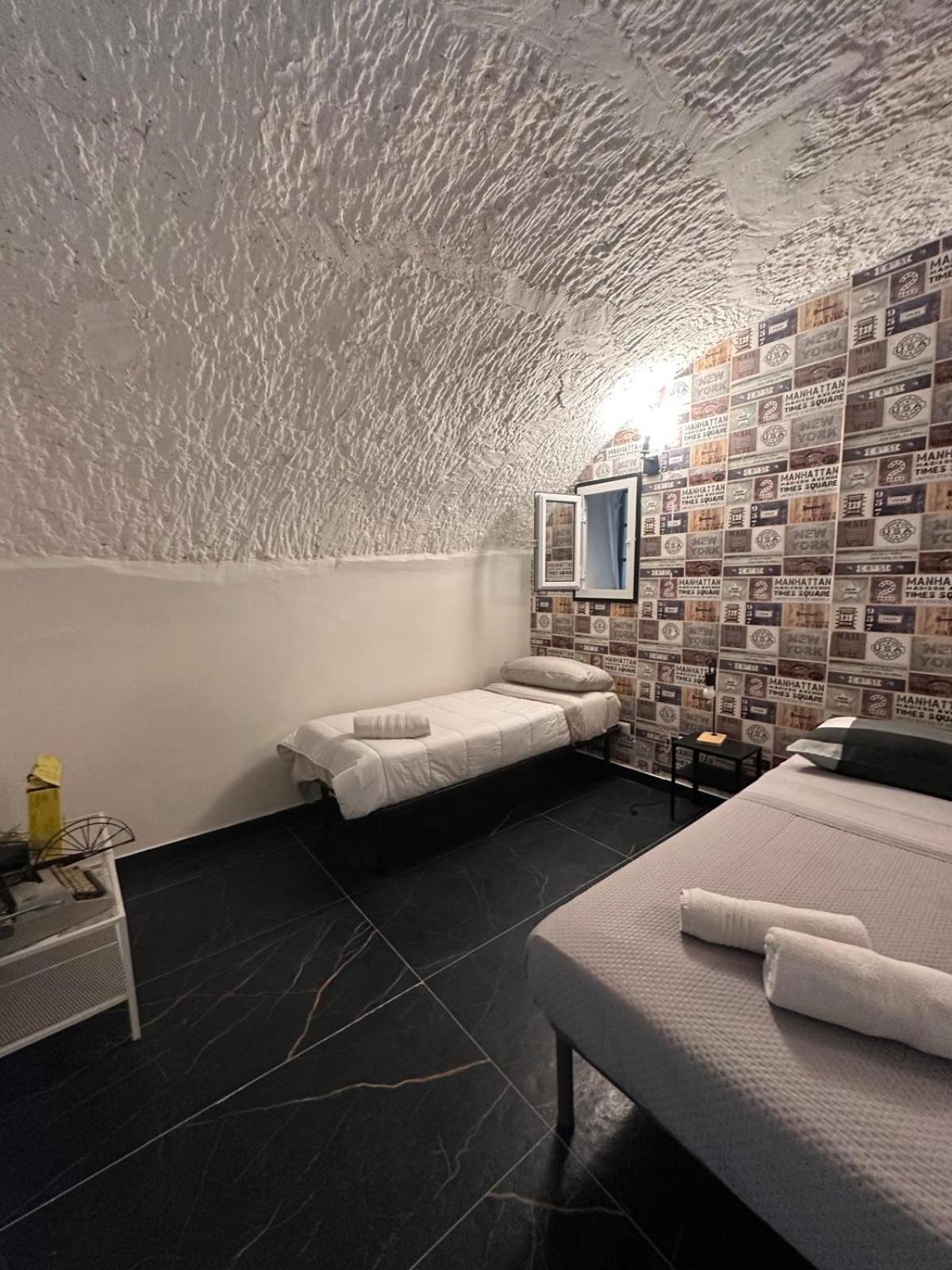 Industrial Annare Apartment Наполи Екстериор снимка