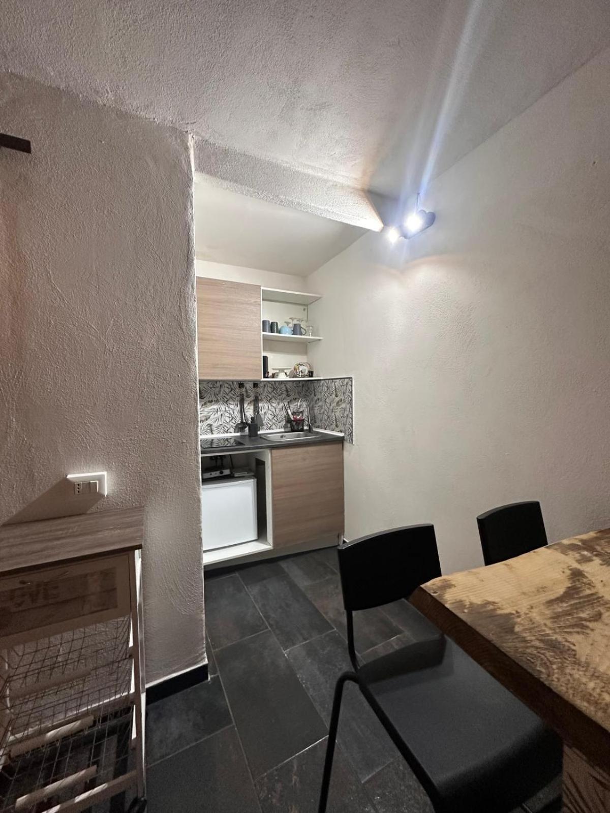Industrial Annare Apartment Наполи Екстериор снимка